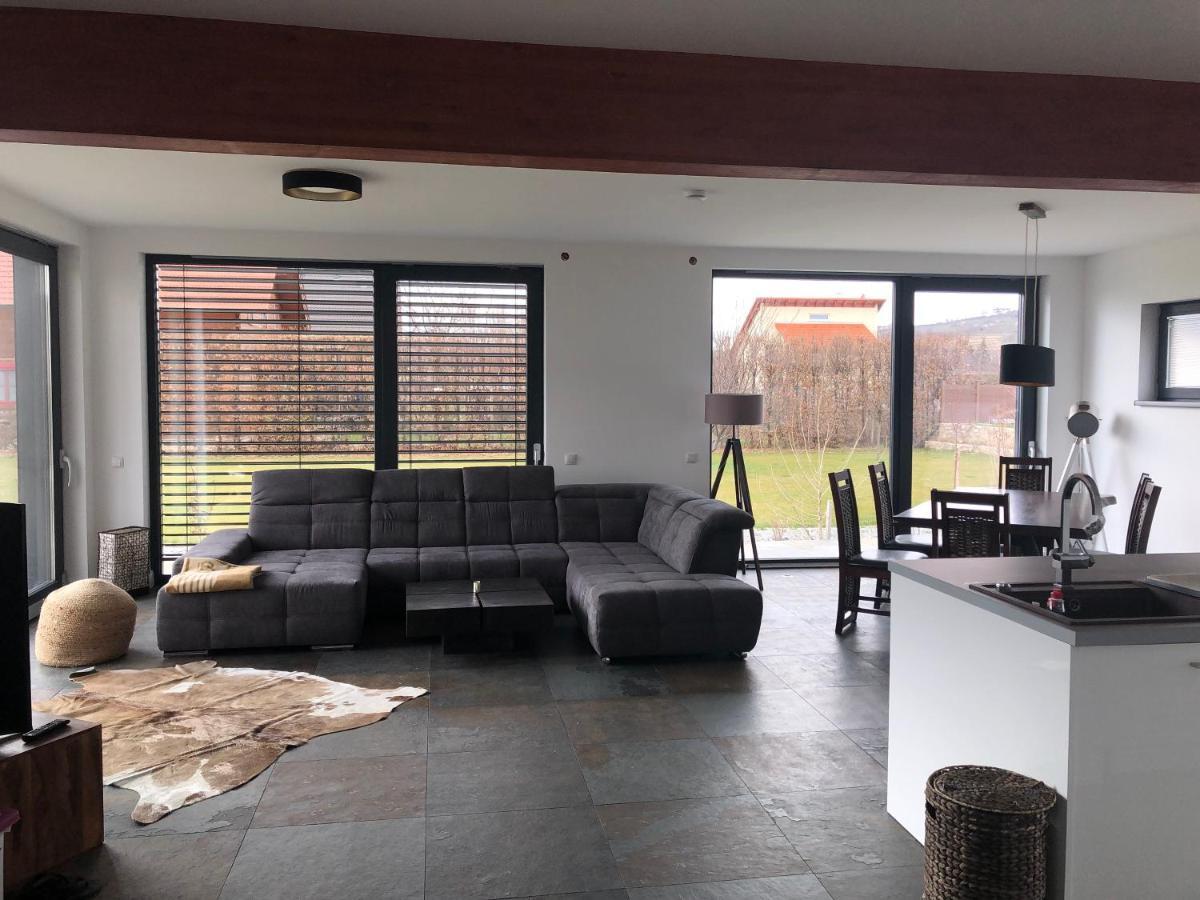 Das Haus In Йойс Экстерьер фото